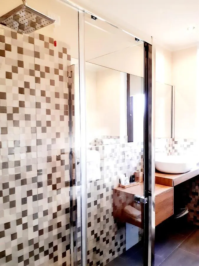 Hotel Giardino Lido di Camaiore 3*,